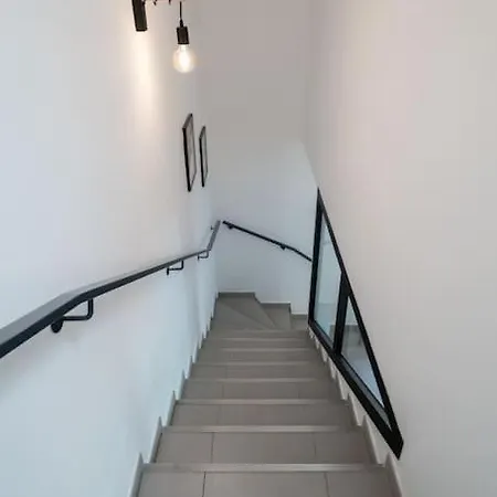 Сasa de vacaciones Eden - Maison De Au Coeur De Menton, A 7 Minutes Menton
