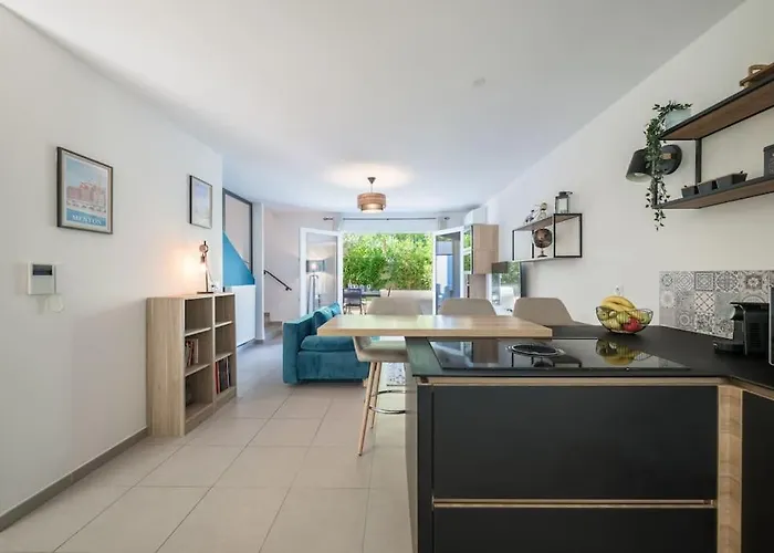 Nyaraló Eden - Maison De Au Coeur De Menton, A 7 Minutes